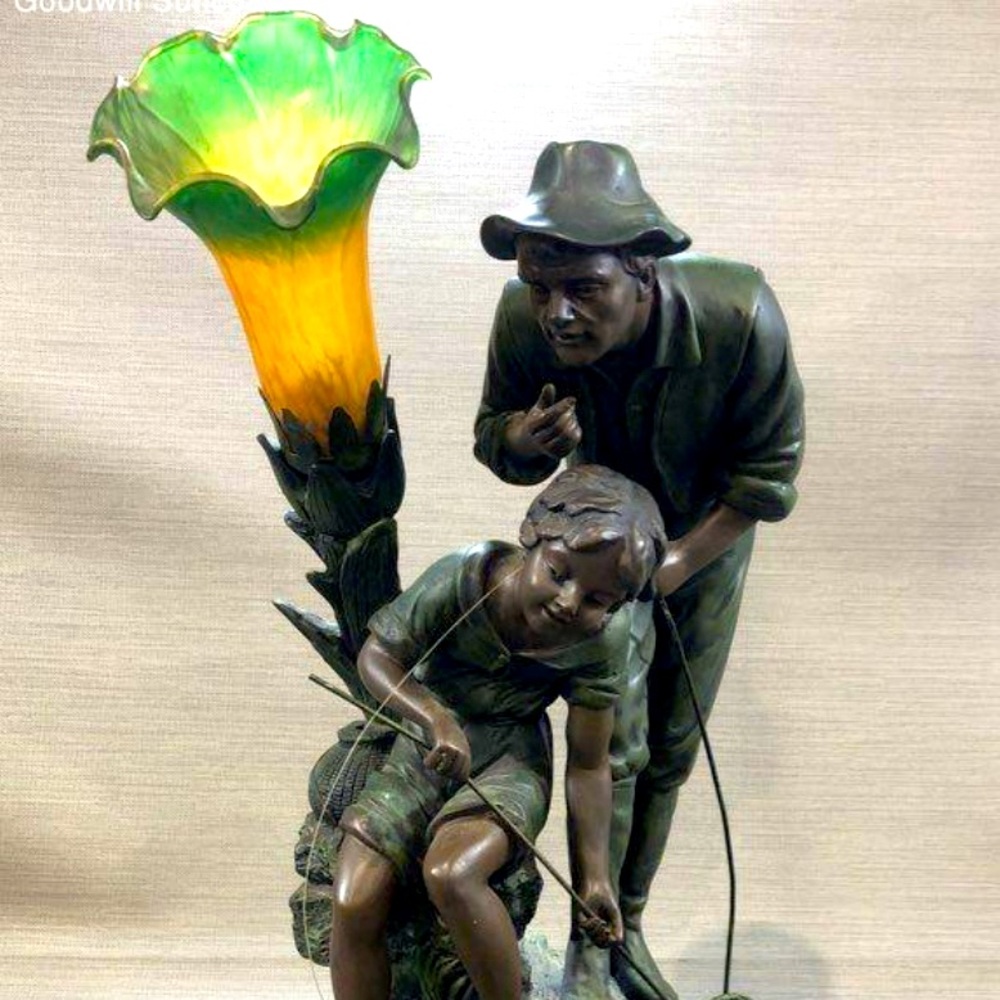 Vintage Nouveau-Style Bronze-Tone Man & Boy Fishing Lamp